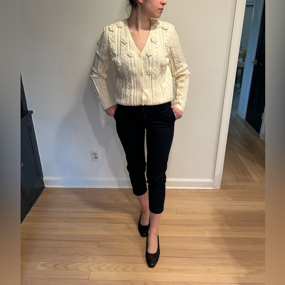 BUNULU cream v neck button down cardigan with rose details size M/L - Picture 2 of 8